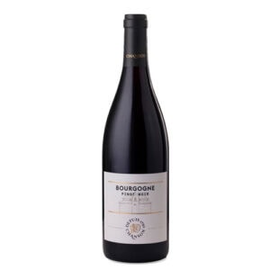 Fles van Chanson Le Bourgogne Pinot Noir wijn, elegant en vol van smaak.